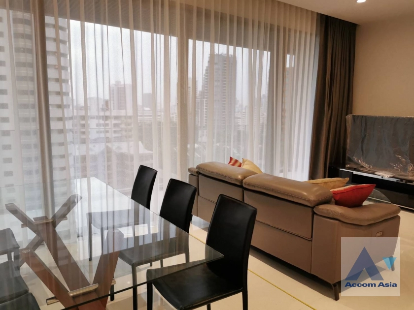 4  2 br Condominium for rent and sale in Sukhumvit ,Bangkok BTS Phrom Phong at Vittorio Sukhumvit 39 AA43076