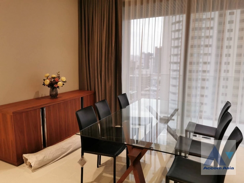 5  2 br Condominium for rent and sale in Sukhumvit ,Bangkok BTS Phrom Phong at Vittorio Sukhumvit 39 AA43076