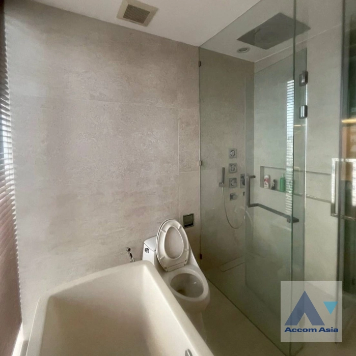 11  2 br Condominium For Rent in Sukhumvit ,Bangkok BTS Phrom Phong at Vittorio Sukhumvit 39 AA43077