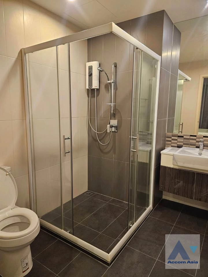 6  1 br Condominium For Sale in Phaholyothin ,Bangkok BTS Ari at Centric Ari Station AA43083