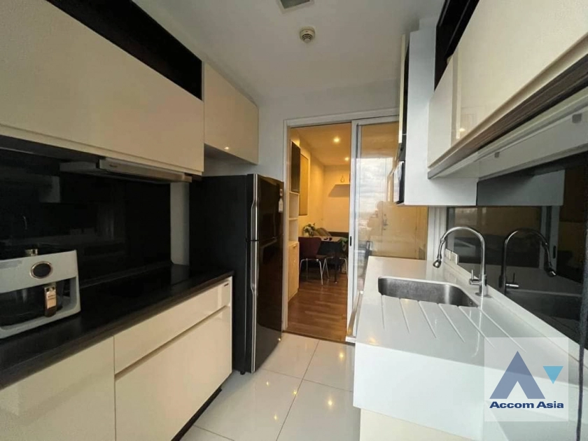 4  1 br Condominium For Sale in Sukhumvit ,Bangkok BTS Punnawithi at The Room Sukhumvit 62 AA43088