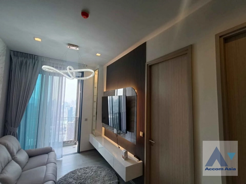 unit 1 Bedroom  Condominium For Rent in Dusit, Bangkok  near BTS Ratchathewi (AA43091)