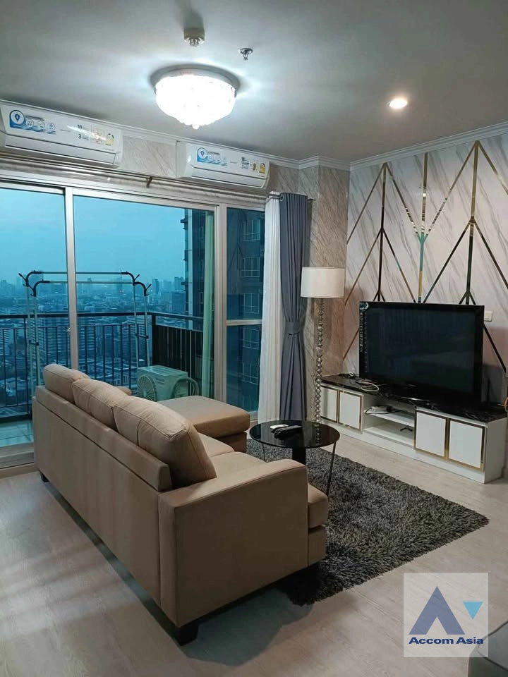 unitCorner Unit |  2 Bedrooms  Condominium For Rent in Ratchadaphisek, Bangkok  near MRT Huai Khwang (AA43092)