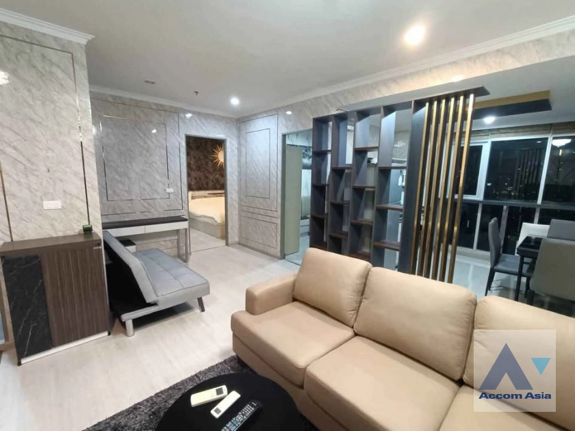 unitCorner Unit |  2 Bedrooms  Condominium For Rent in Ratchadaphisek, Bangkok  near MRT Huai Khwang (AA43092)
