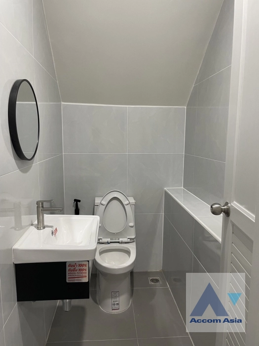 18  3 br Townhouse For Rent in Sukhumvit ,Bangkok BTS Punnawithi AA43093