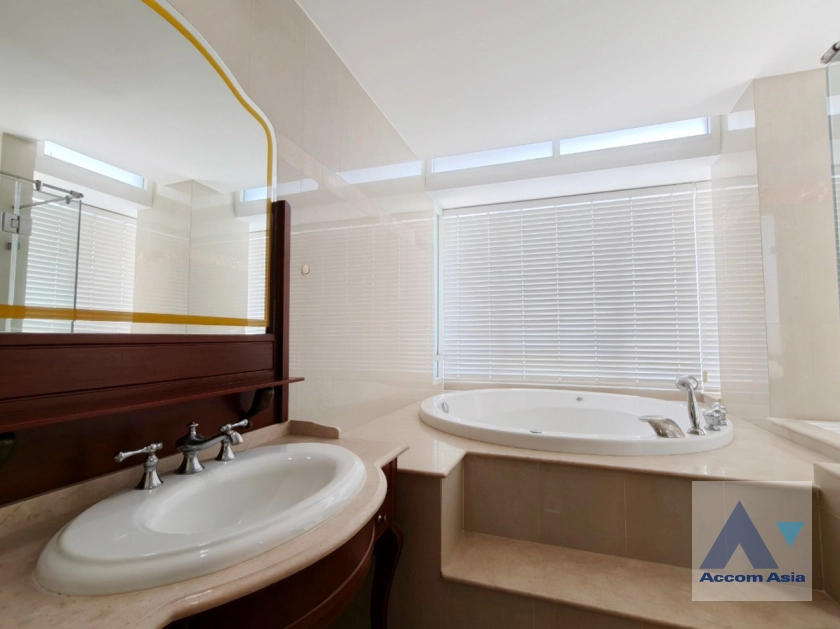 10  2 br Condominium For Rent in Sukhumvit ,Bangkok BTS Phrom Phong at The Bangkok Sukhumvit 43 AA43103