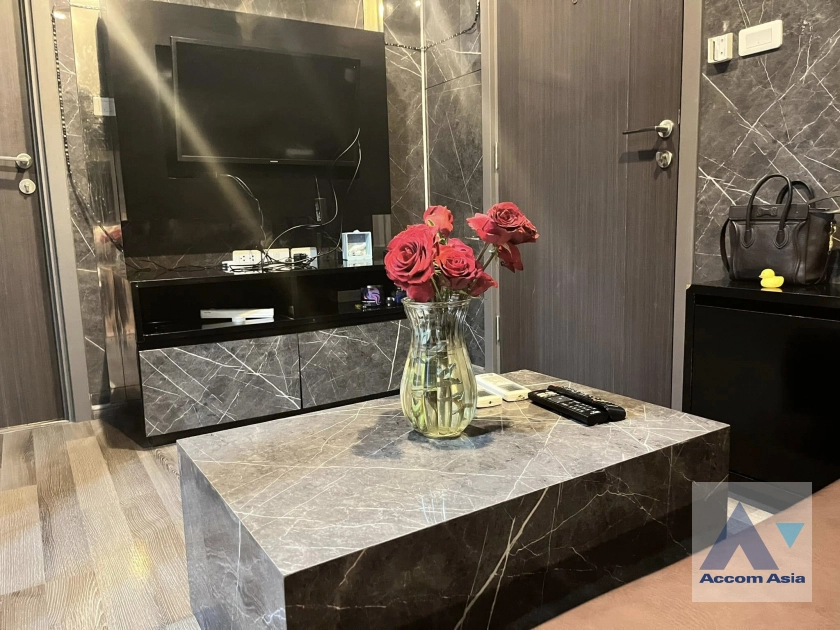 unit 1 Bedroom  Condominium For Rent & Sale in Sukhumvit, Bangkok  near BTS On Nut (AA43109)