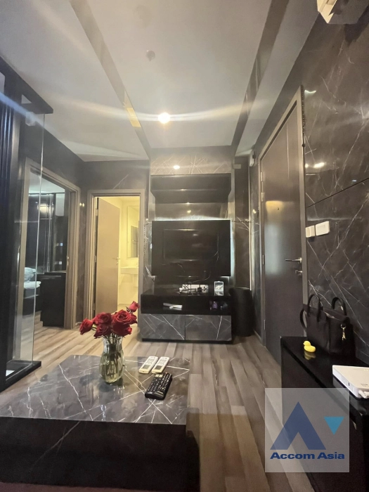 4  1 br Condominium for rent and sale in Sukhumvit ,Bangkok BTS On Nut at The Base Park East AA43109