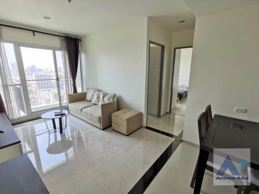unit 2 Bedrooms  Condominium For Sale in Ratchadaphisek, Bangkok  near MRT Huai Khwang (AA43119)