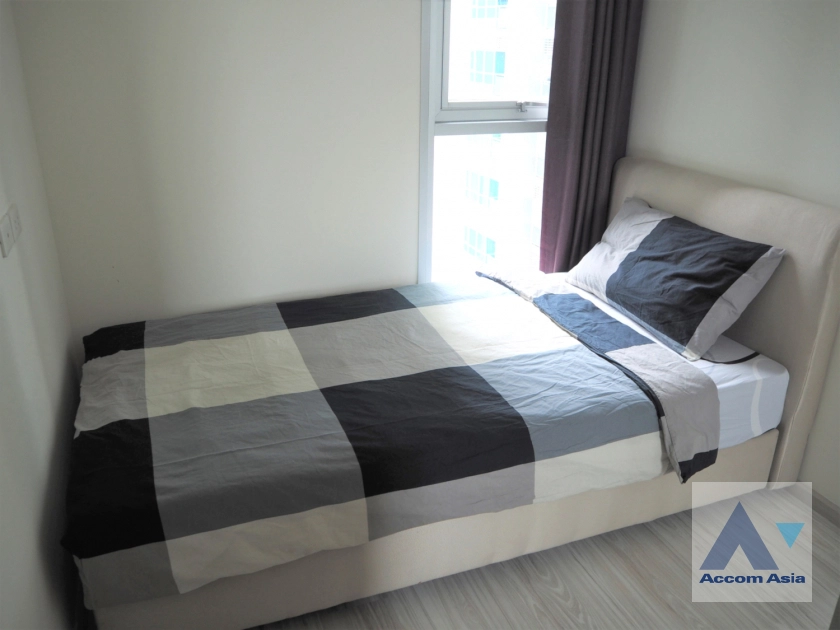 6  2 br Condominium For Sale in Ratchadaphisek ,Bangkok MRT Huai Khwang at Life Ratchadapisek AA43119