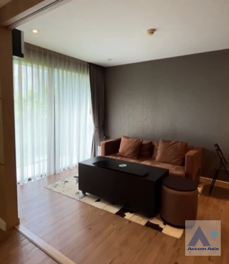  1  1 br Condominium for rent and sale in Sukhumvit ,Bangkok BTS Ekkamai at Socio Sukhumvit 61 AA43123