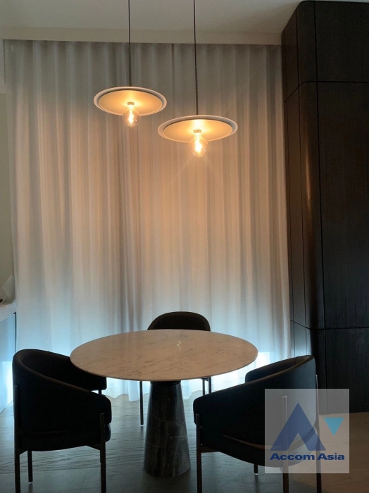 4  1 br Condominium for rent and sale in Ploenchit ,Bangkok BTS Chitlom at Scope Langsuan AA43125