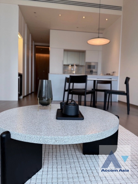 5  1 br Condominium For Rent in Ploenchit ,Bangkok BTS Chitlom at Scope Langsuan AA43126