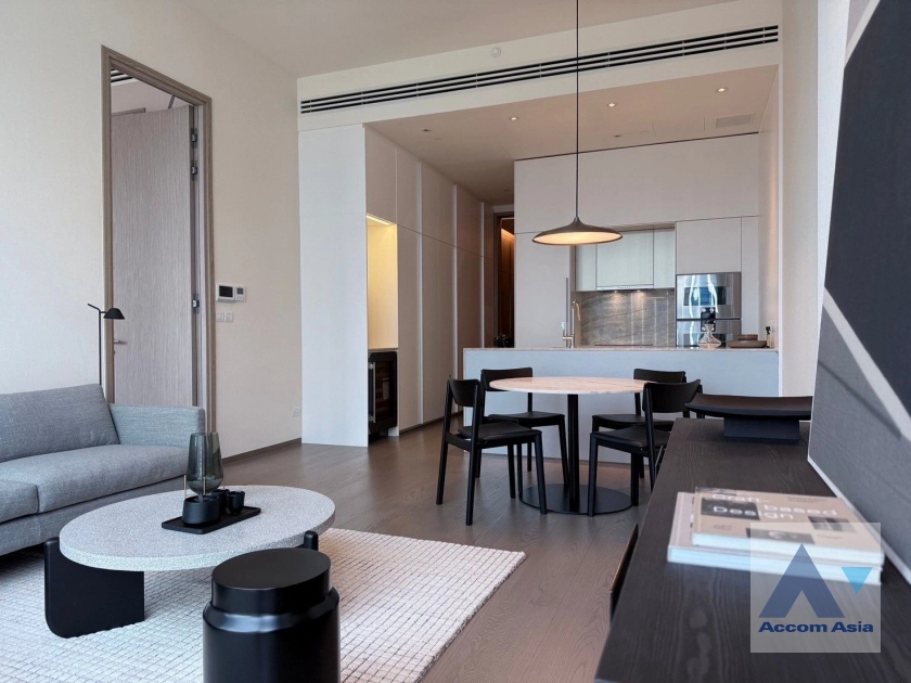 unit 1 Bedroom  Condominium For Rent in Ploenchit, Bangkok  near BTS Chitlom (AA43126)