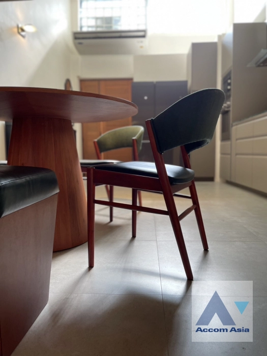 18  3 br Townhouse For Rent in Sukhumvit ,Bangkok BTS Ploenchit - BTS Nana AA43136