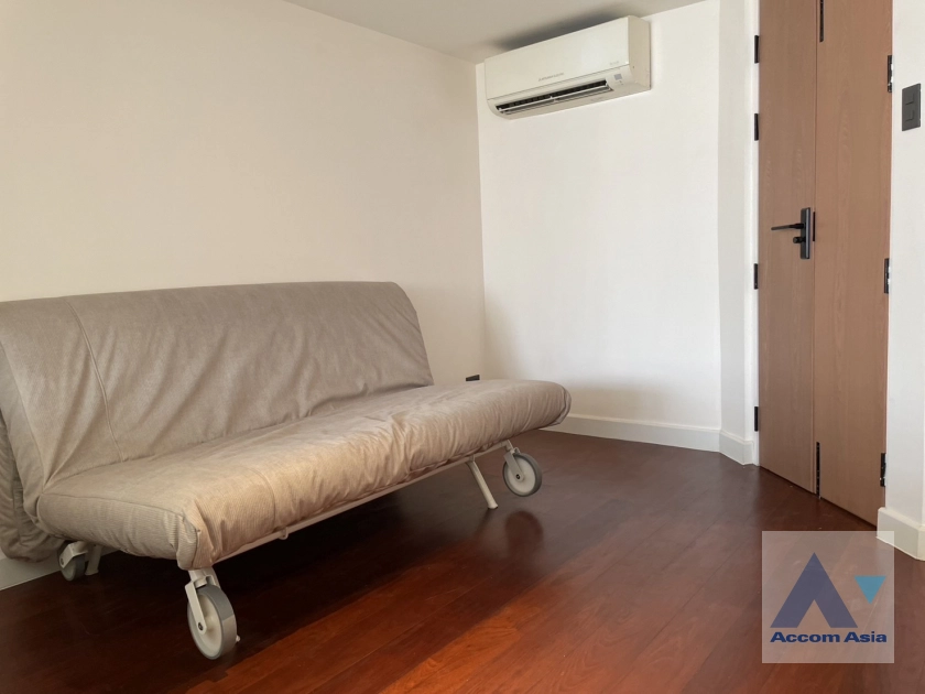 8  3 br Townhouse For Rent in Sukhumvit ,Bangkok BTS Ploenchit - BTS Nana AA43136