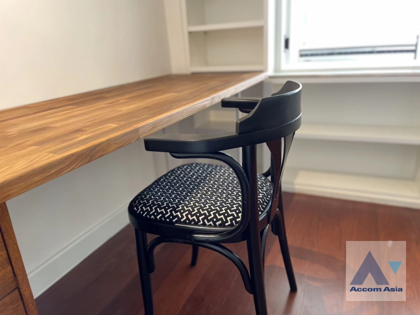 9  3 br Townhouse For Rent in Sukhumvit ,Bangkok BTS Ploenchit - BTS Nana AA43136