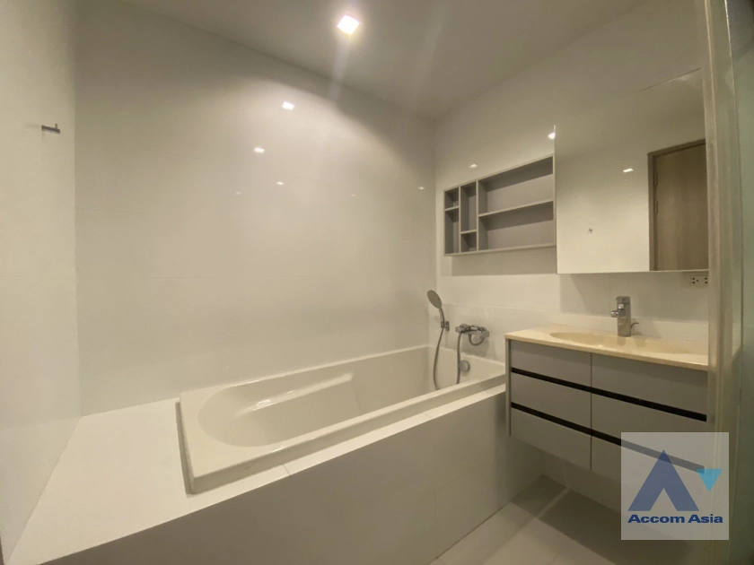5  1 br Condominium For Rent in Sukhumvit ,Bangkok BTS Thong Lo at HQ Thonglor AA43145