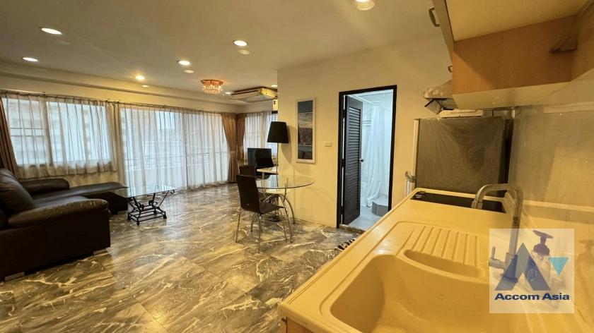 5  1 br Condominium For Rent in Sukhumvit ,Bangkok BTS Nana at Saranjai mansion AA43146