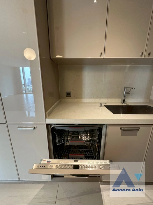 8  2 br Condominium for rent and sale in Sukhumvit ,Bangkok BTS Phrom Phong at KRAAM Sukhumvit 26 AA43153