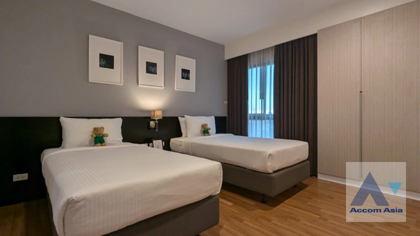 8  2 br Apartment For Rent in Sathorn ,Bangkok BTS Sala Daeng - BTS Chong Nonsi at High rise - Luxury Furnishing AA43154