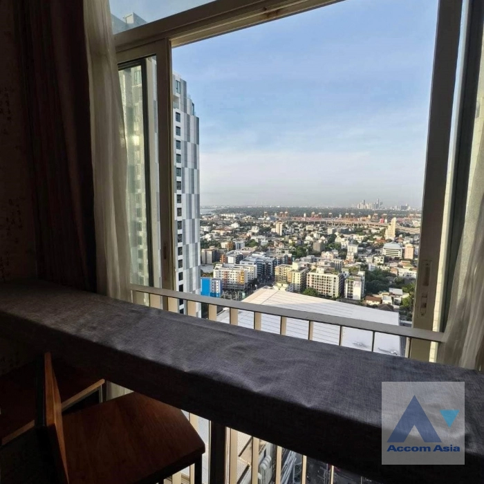 unitFully Furnished, Duplex Condo |  2 Bedrooms  Condominium For Rent in Sukhumvit, Bangkok  near BTS On Nut (AA43158)