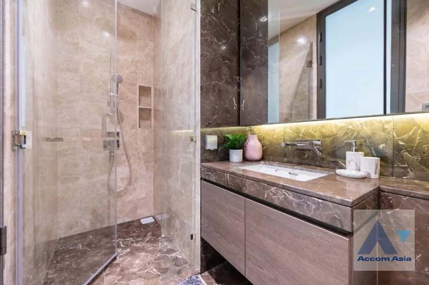 12  1 br Condominium For Rent in Ploenchit ,Bangkok BTS Chitlom at 28 Chidlom AA43160