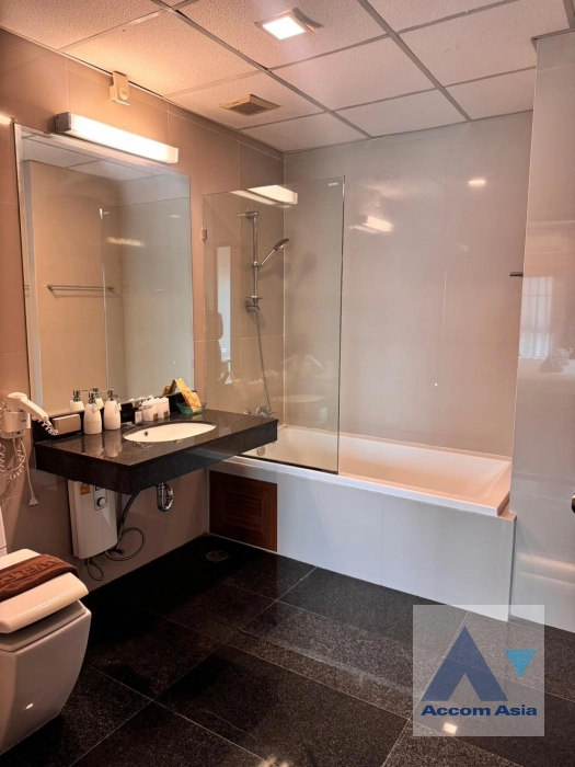 12  1 br Apartment For Rent in Sukhumvit ,Bangkok BTS Ekkamai at Low Rise Residence AA43176