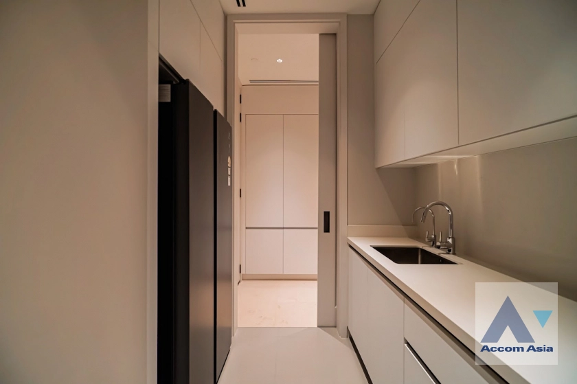 34  3 br Condominium for rent and sale in Ploenchit ,Bangkok MRT Lumphini at ONE Bangkok AA43179