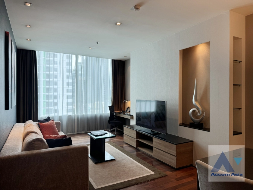 unit 2 Bedrooms  Apartment For Rent in Sukhumvit, Bangkok  near BTS Thong Lo (AA43180)