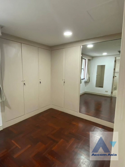 8  3 br Apartment For Rent in Sukhumvit ,Bangkok BTS Thong Lo at Suite For Family AA43182