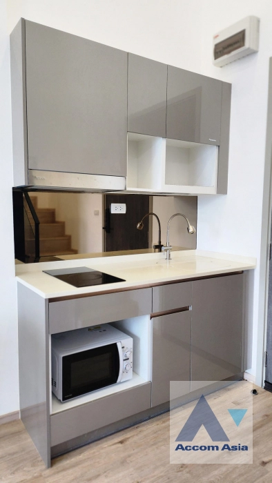 6  2 br Condominium For Rent in Pattanakarn ,Bangkok  at The Rich Rama 9-Srinakarin AA43188