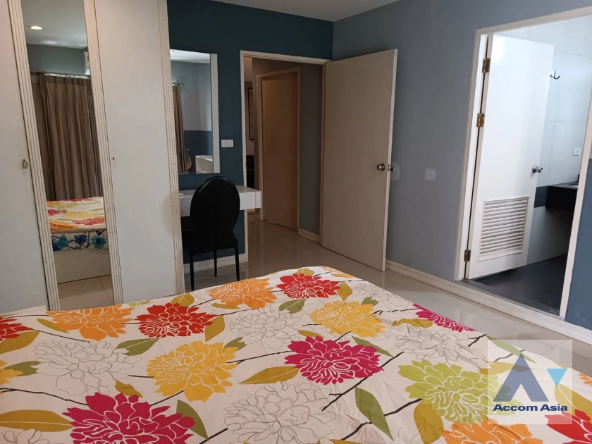 10  2 br Condominium For Rent in Ploenchit ,Bangkok BTS Ploenchit at Witthayu Complex AA43193