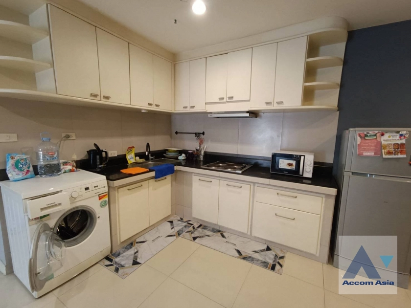 5  2 br Condominium For Rent in Ploenchit ,Bangkok BTS Ploenchit at Witthayu Complex AA43193