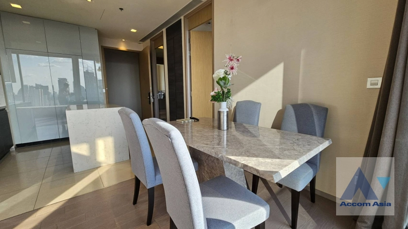 unit 2 Bedrooms  Condominium For Rent in Sukhumvit, Bangkok  near BTS Asok - MRT Sukhumvit (AA43196)