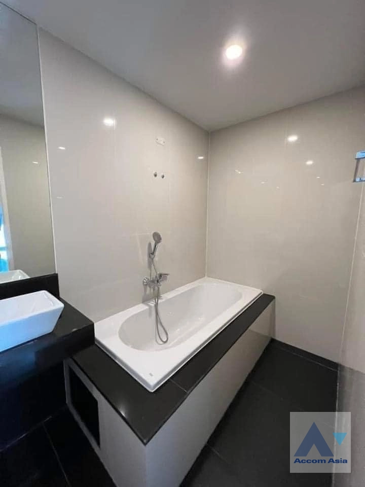 9  1 br Condominium For Rent in Sathorn ,Bangkok BRT Technic Krungthep at Bangkok Horizon Sathon AA43197