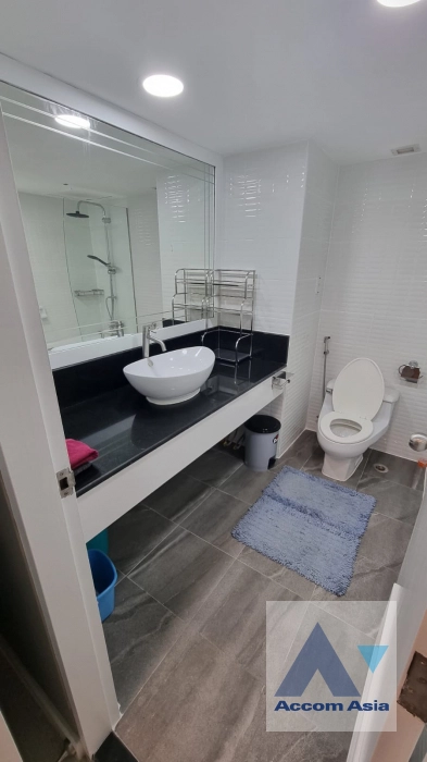 7  1 br Condominium for rent and sale in Sukhumvit ,Bangkok BTS Nana at Omni Tower AA43200