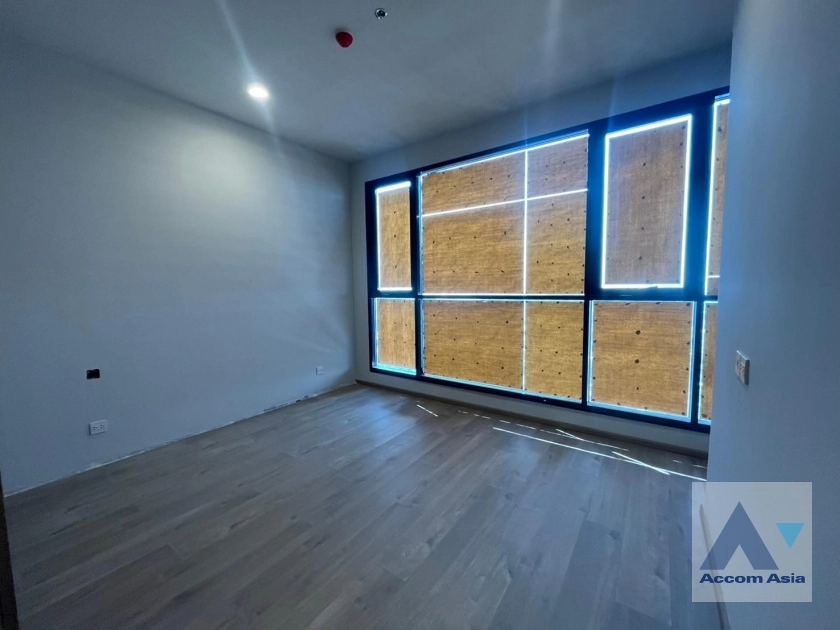  1  3 br Condominium For Sale in Sathorn ,Bangkok MRT Lumphini at THE CROWN Residences AA43210