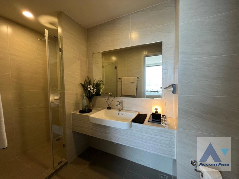 6  2 br Condominium For Sale in Sathorn ,Bangkok MRT Lumphini at THE CROWN Residences AA43211