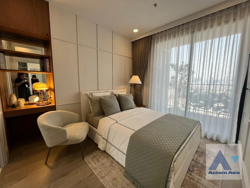 unitFully Furnished | Efficient Layout with Benjakitti Park View