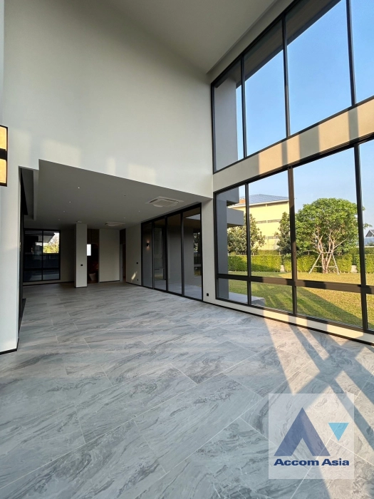  1  5 br House For Sale in Pattanakarn ,Bangkok  at SIRANINN Residences AA43212