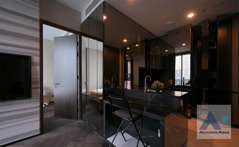 unit 1 Bedroom  Condominium For Rent & Sale in Sukhumvit, Bangkok  near BTS Thong Lo (AA43223)