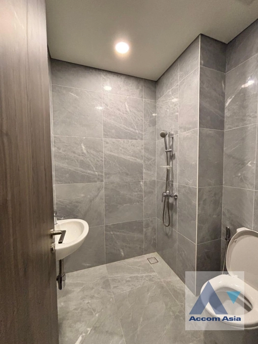 13  4 br Condominium For Sale in Sukhumvit ,Bangkok BTS Ekkamai at Siamese Exclusive 42 AA43224