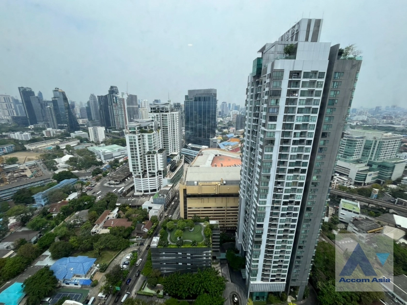 17  4 br Condominium For Sale in Sukhumvit ,Bangkok BTS Ekkamai at Siamese Exclusive 42 AA43224