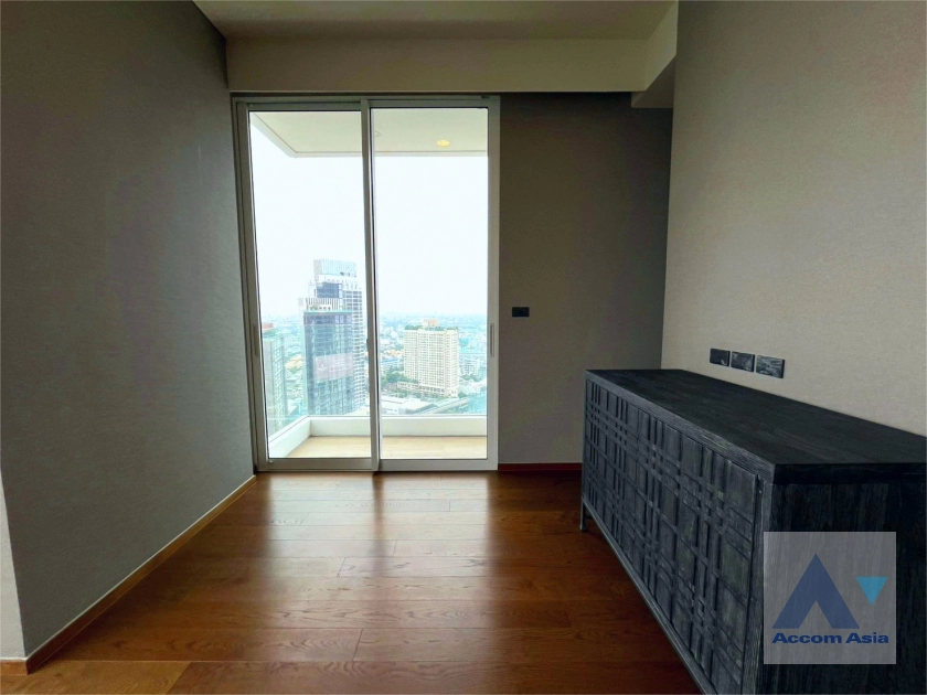 8  4 br Condominium For Sale in Sukhumvit ,Bangkok BTS Ekkamai at Siamese Exclusive 42 AA43224