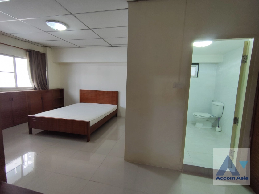 7  2 br Condominium For Sale in Sukhumvit ,Bangkok BTS Nana at Siam Penthouse AA43225