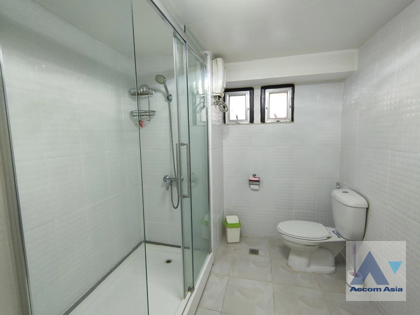 11  2 br Condominium For Sale in Sukhumvit ,Bangkok BTS Nana at Siam Penthouse AA43225