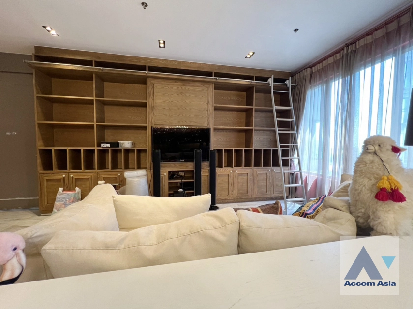  1  2 br Condominium For Sale in Sukhumvit ,Bangkok BTS Phrom Phong at The Emporio Place AA43228