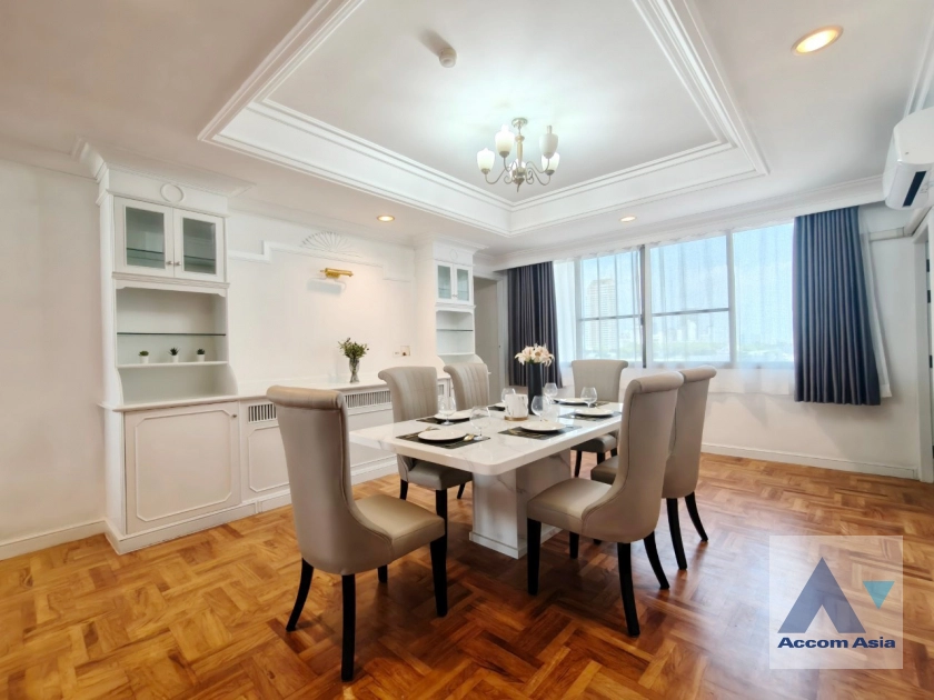  1  3 br Apartment For Rent in Sukhumvit ,Bangkok BTS Phrom Phong at Pet friendly - High rise Apartment in Phrom Phong AA43230