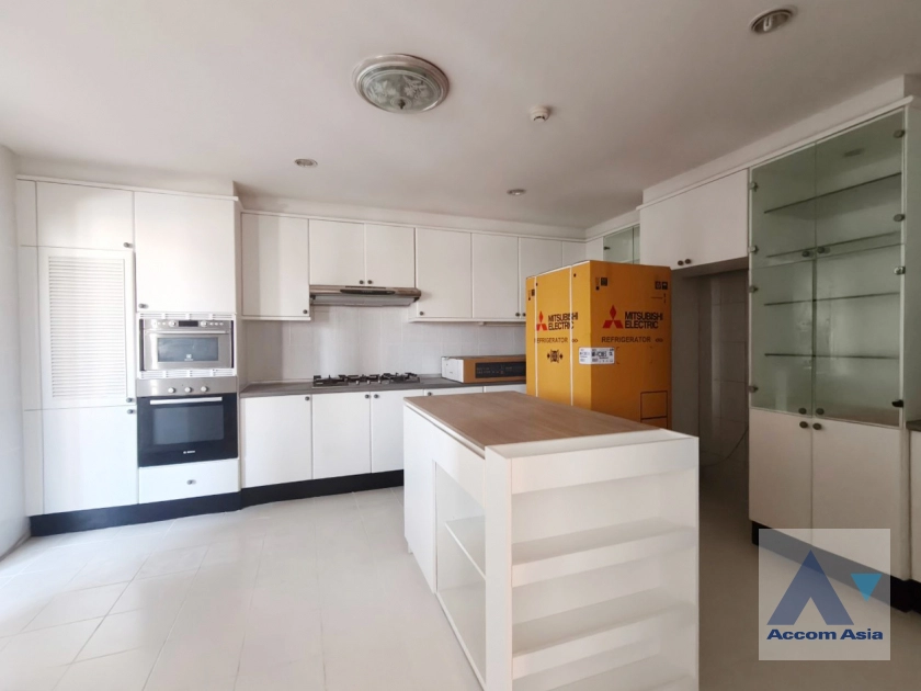 7  3 br Apartment For Rent in Sukhumvit ,Bangkok BTS Phrom Phong at Pet friendly - High rise Apartment in Phrom Phong AA43230